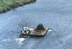 Reactor on barge Paul Bunyan